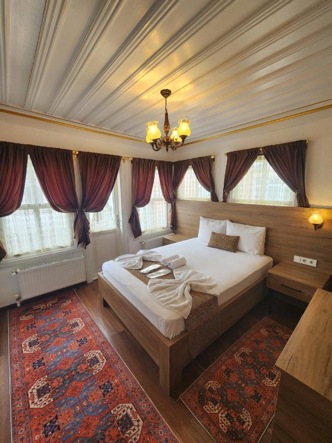 Kadikoey White House Otel