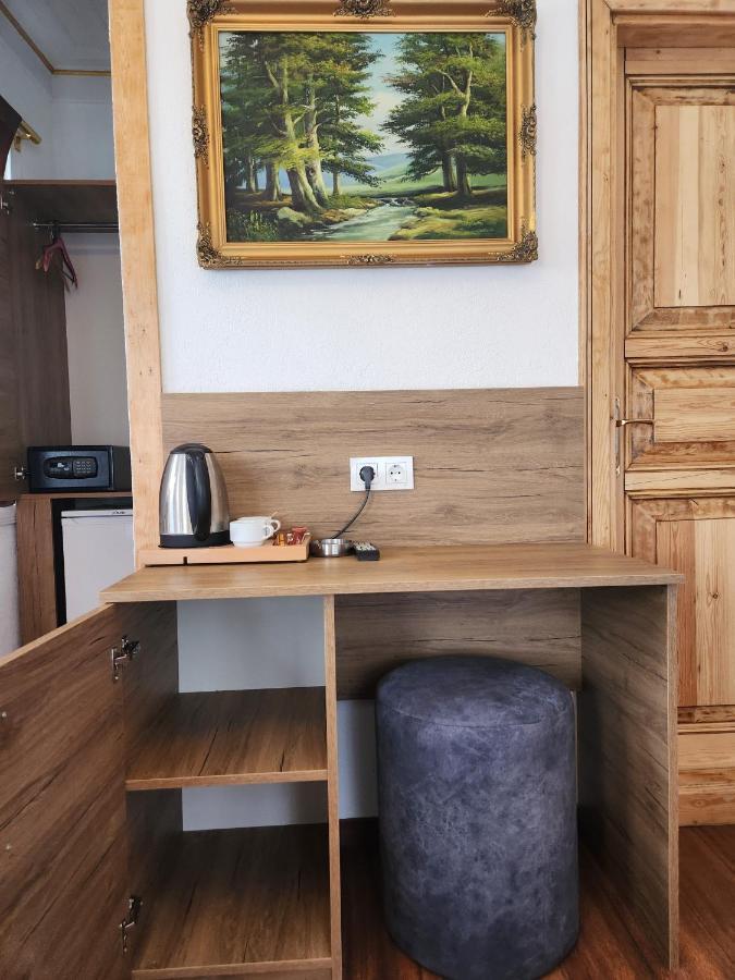 Otel Kadikoey White House 3*
