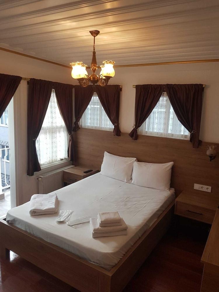 Kadikoey White House Istanboel